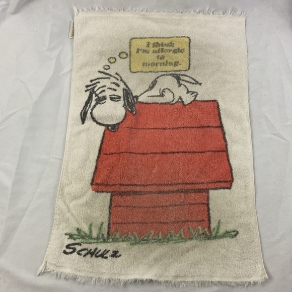 Vintage 1971 Schultz Snoopy Allergic To Mornings Tea Towel Peanuts Charlie Brown - Picture 2 of 7